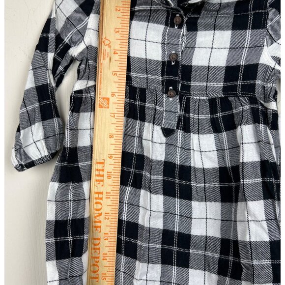 Black And White Plaid Dress - Picture 7 of 13